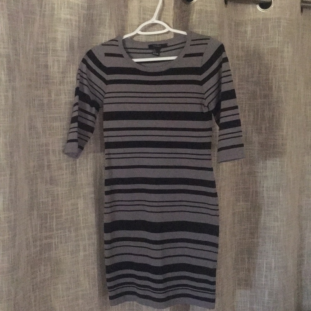 ▪️Form fitting Dress ▪️